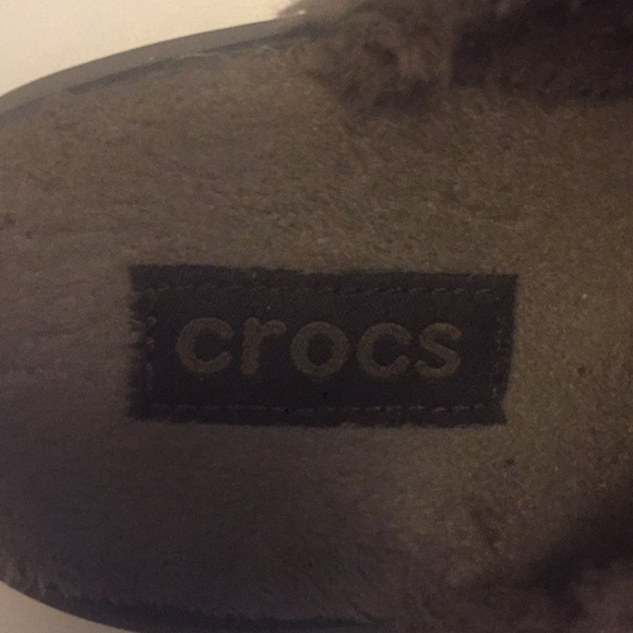 Crocs - Picture 2 of 4